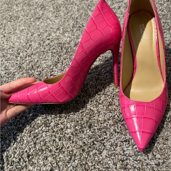 Michael Kors Pink Croc-Embossed Heels - Picture 2 of 3